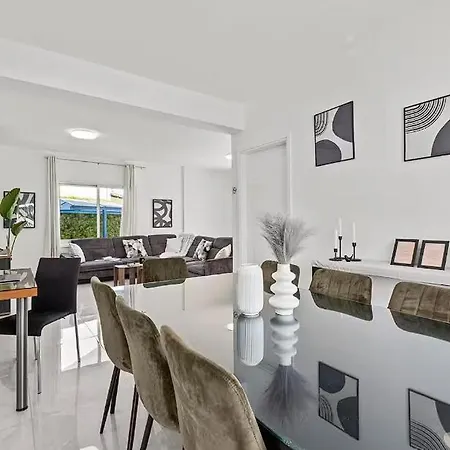 Experience The Perfect Blend Of Luxury, Comfort, And Convenience! *